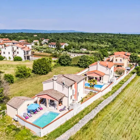 Manera By Interhome