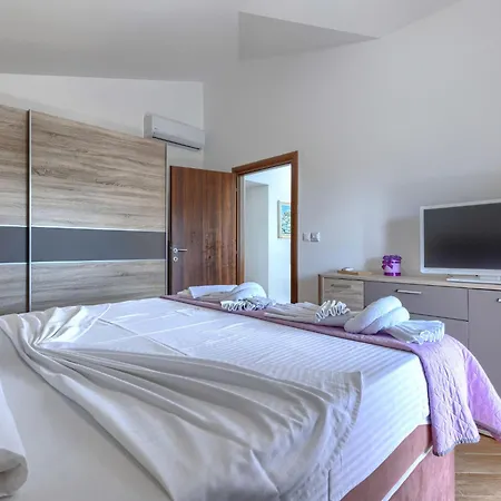 Manera By Interhome *