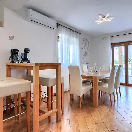 Vakantiehuis Manera By Interhome