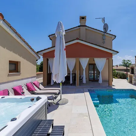 Manera By Interhome Vikendica Marcana