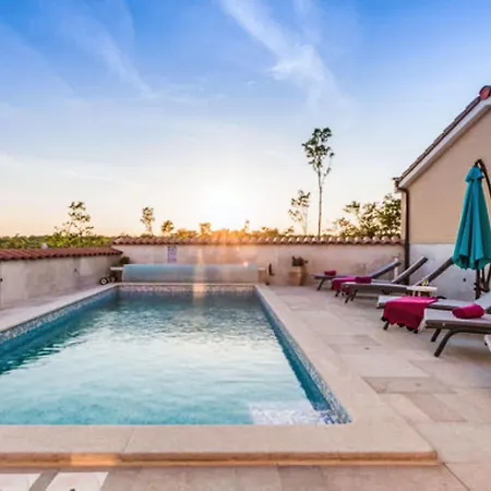 Casa Manera By Interhome بيت للعطل *