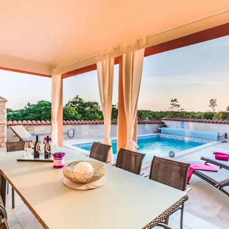 Manera By Interhome Casa vacanze Marčana