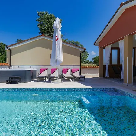 Manera By Interhome Marčana