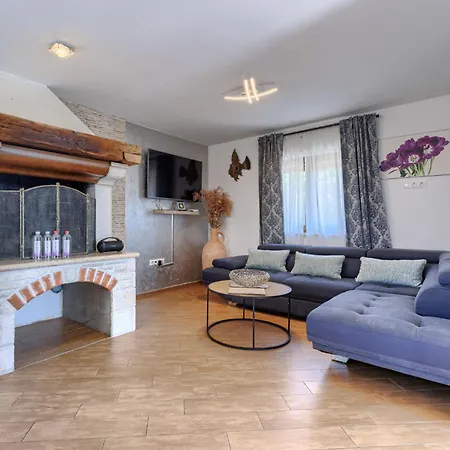 Manera By Interhome Casa vacanze Marčana